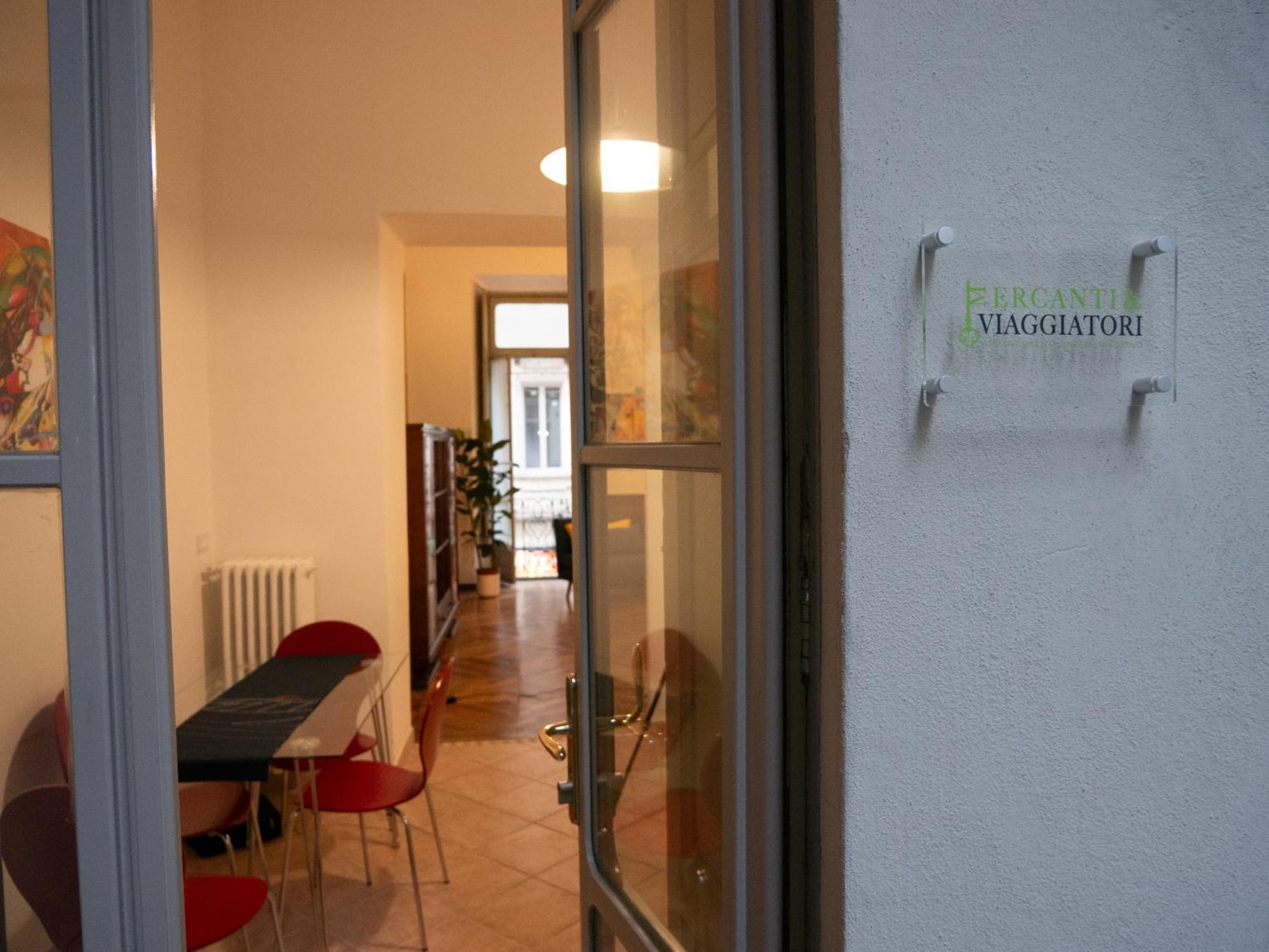 Apartamento Mercanti E Viaggiatori Turín Exterior foto